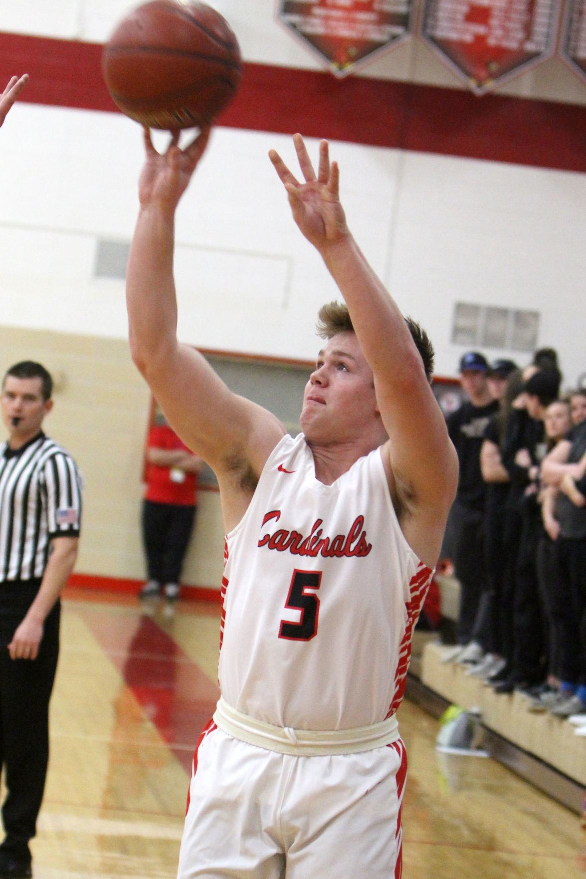 River Falls at Chi-Hi boys basketball 2-21-19